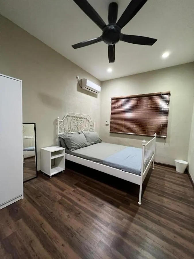 Teratak Ls Homestay Kubang Semang 0*,  Malasia